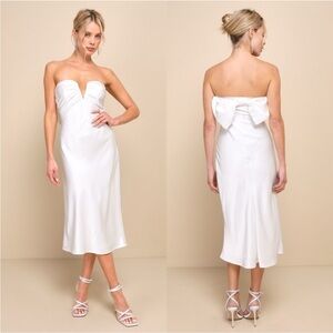 NWOT! Lulu’s Luxe Crush White Satin Rhinestone Bow Strapless Midi Dress - Size S
